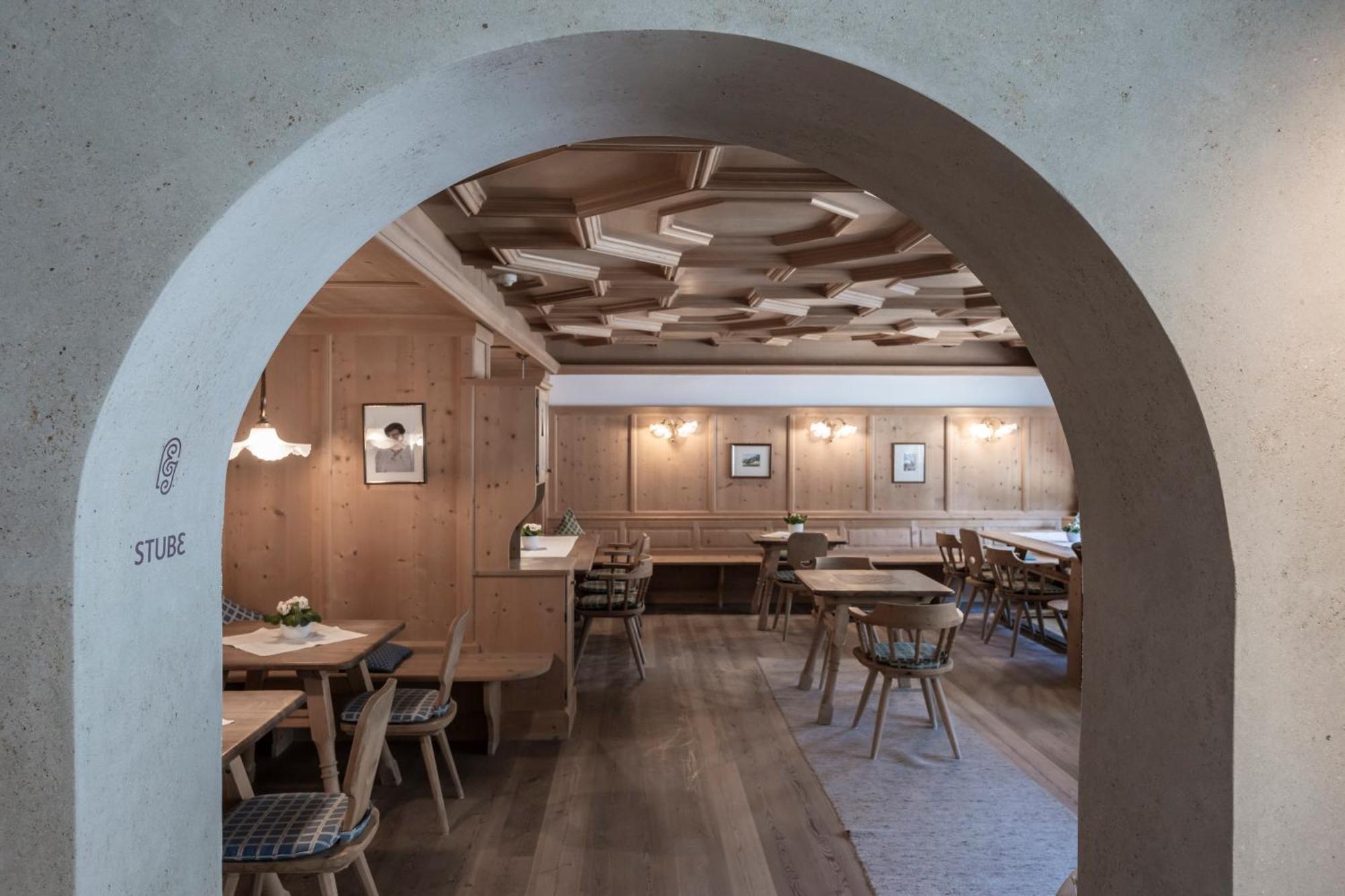 Hotel Erzherzog Johann 4*